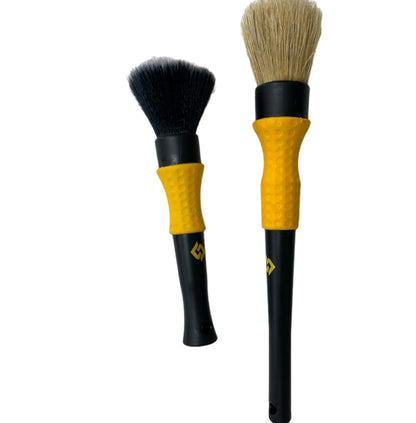 BUMBLE BEE DETAILING BRUSH SET
